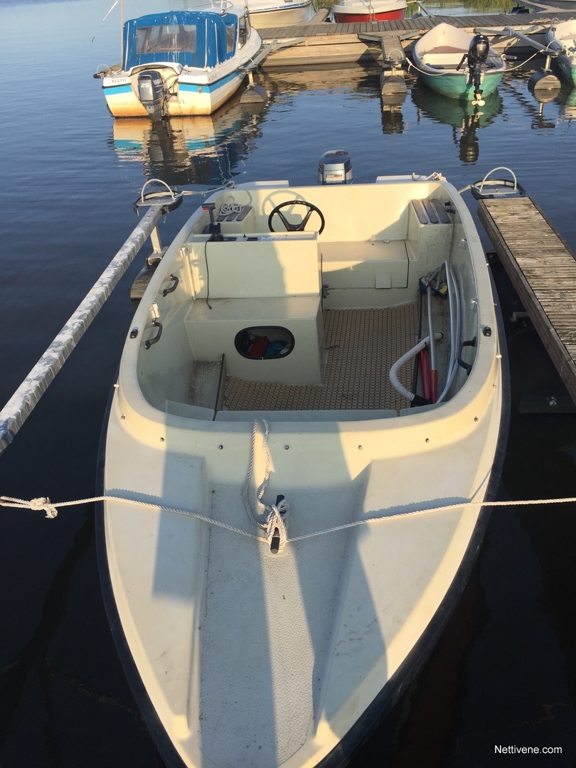 Flipper 470 Traileri Motor Boat 1981 Helsinki Nettivene