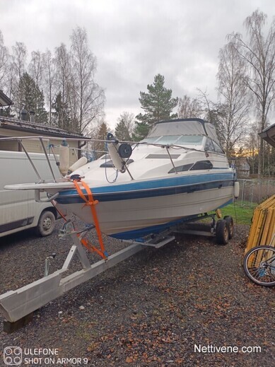 Bayliner 2455 Moottorivene 1989 Valkeakoski Nettivene