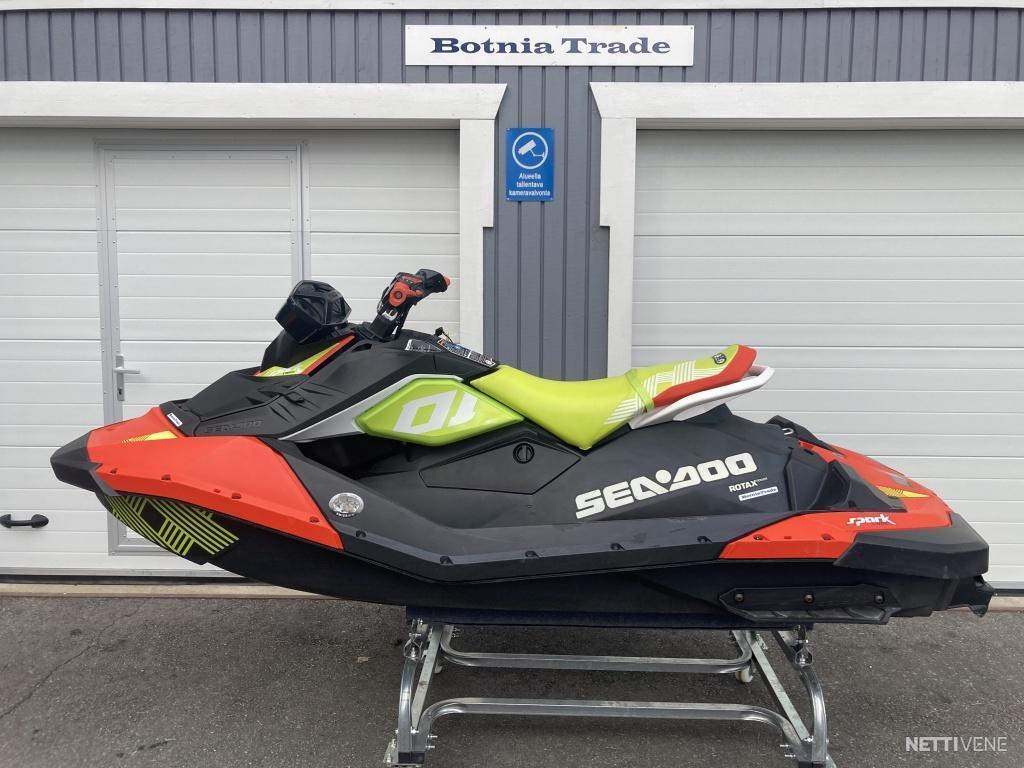 Sea Doo Spark 2 Up Trixx 75 Tuntia Vesijetti 2020 Vaasa Nettivene