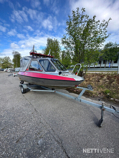 Buster L Ht Motor Boat Inari Nettivene