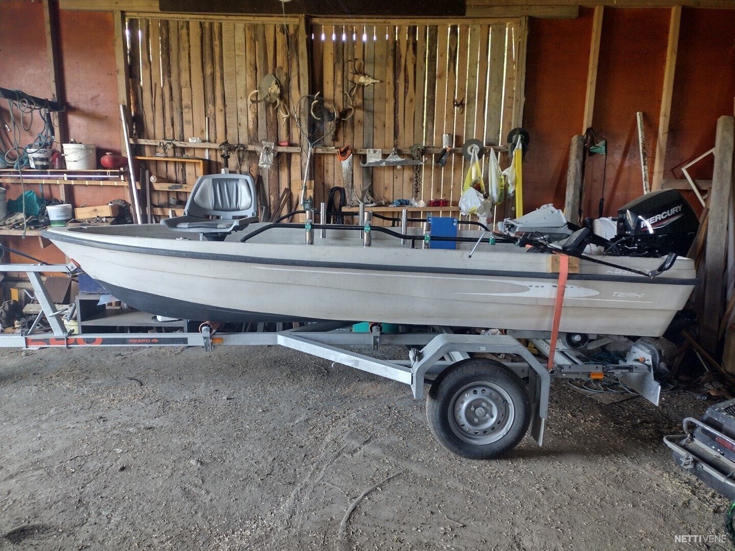 Terhi Absia Motor Boat Salo Nettivene