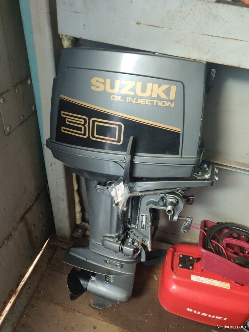 Suzuki dt30 rs