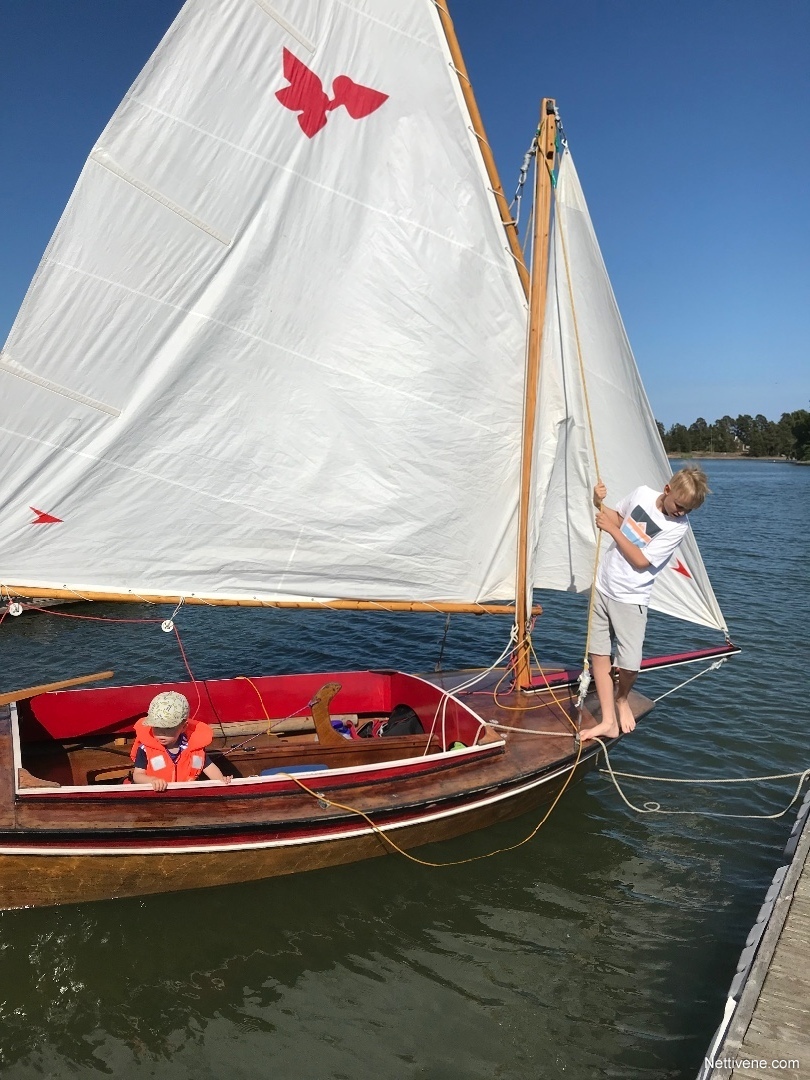 Puuvene Pelican sailing dinghy moottorivene 2000 - Espoo - Nettivene