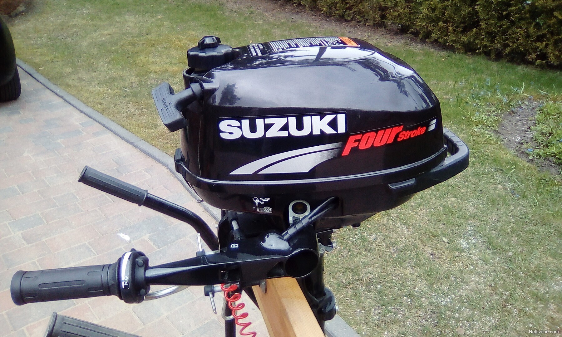 Suzuki df 2 5