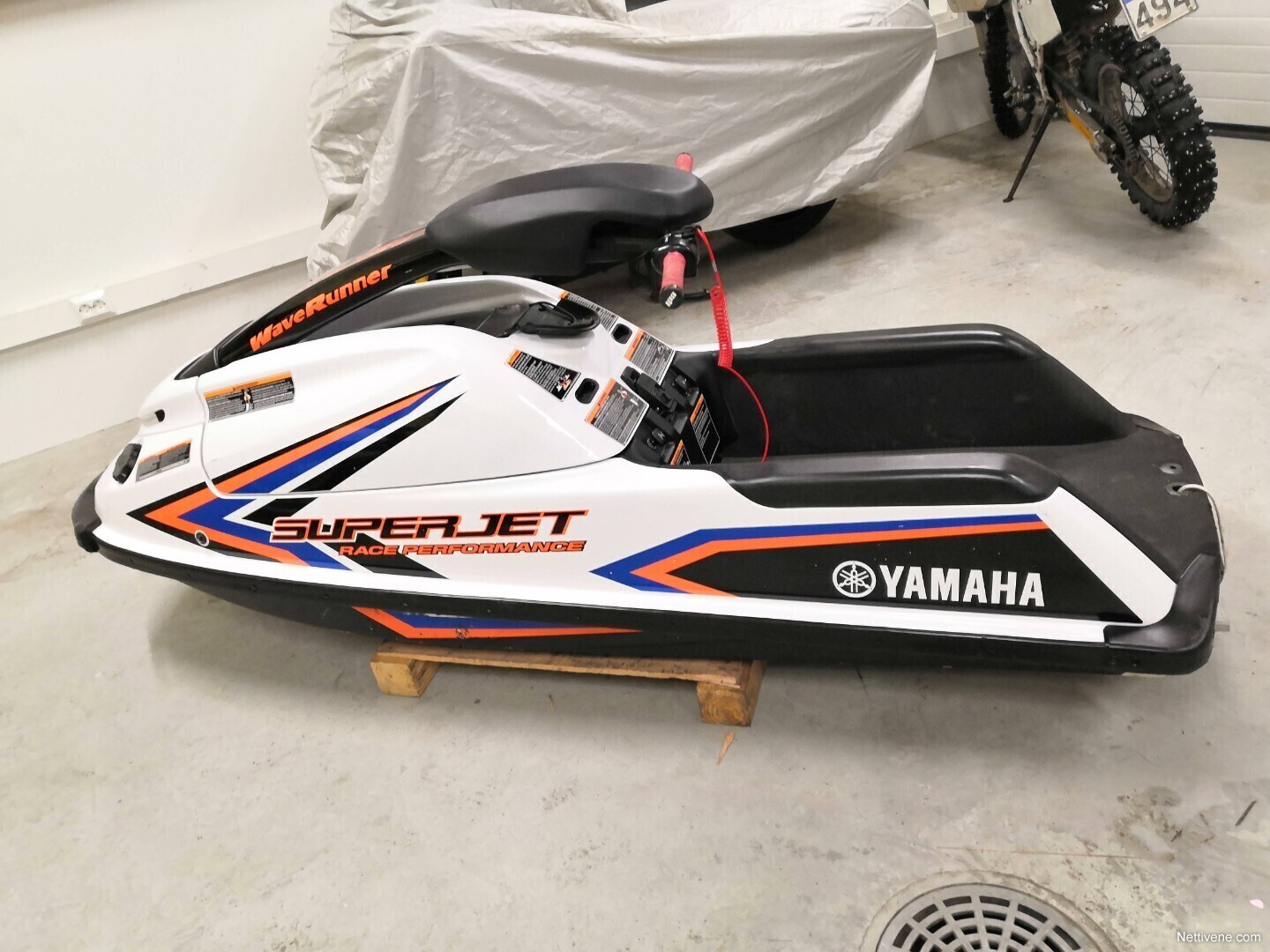 Yamaha SuperJet 700 vesijetti 2016 - Leppävirta - Nettivene