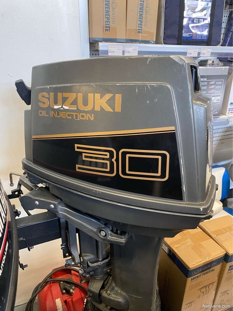 Винт на suzuki dt30