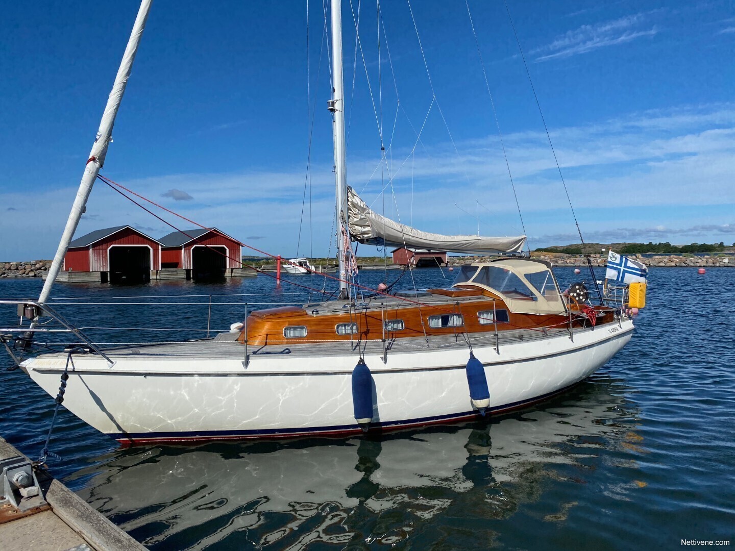 vindo 40 sailboat review