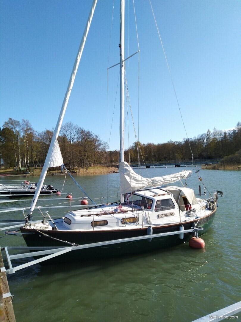 adagio 27 sailboat