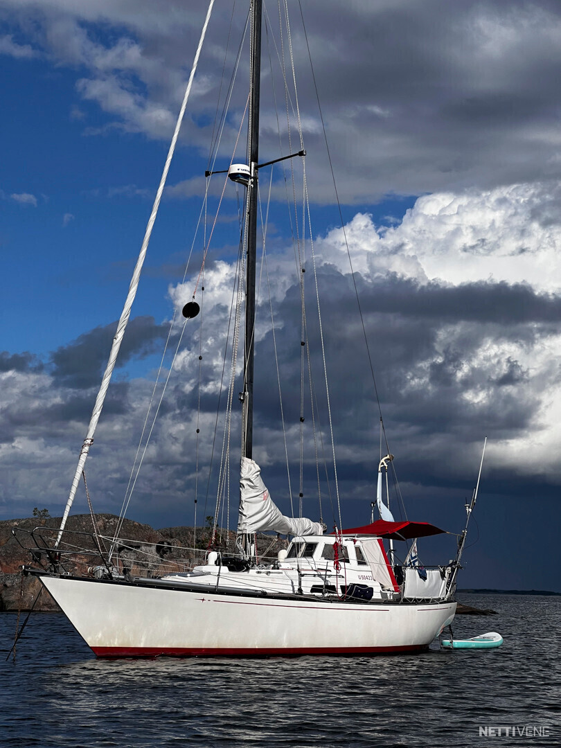 baltic 33 sailboat