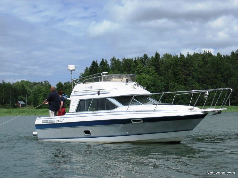 Bayliner 2556 Flybridge, diesel motor boat 1989 - Masku - Nettivene