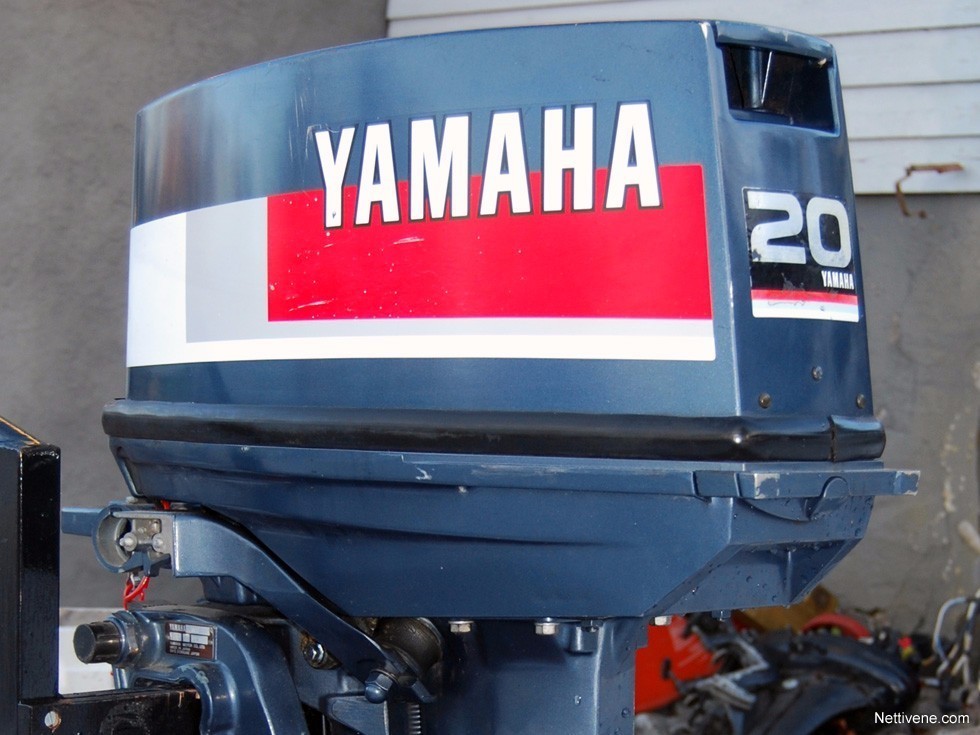 Лодочный мотор yamaha 20cm