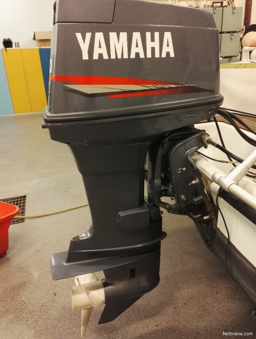 Мотор yamaha 90