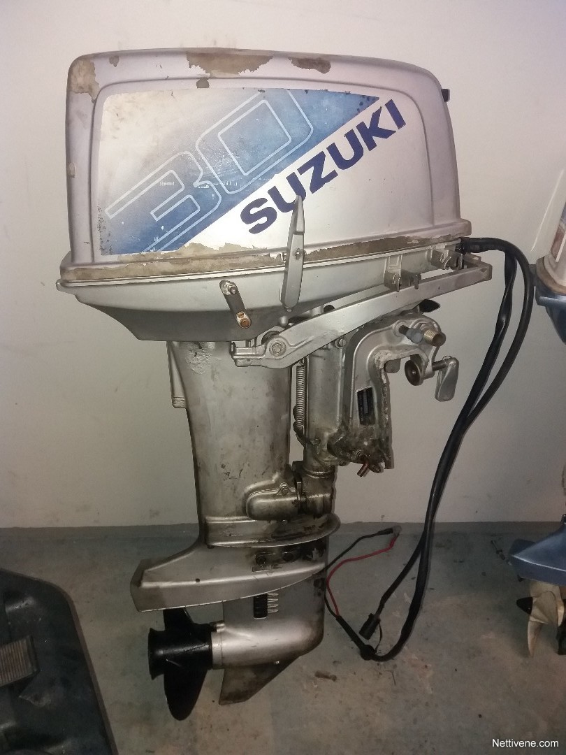 Винт на suzuki dt30