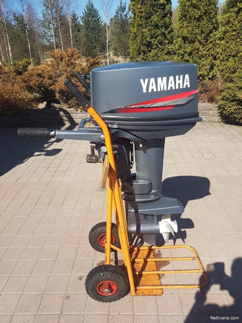 Лодочный мотор yamaha 20cm