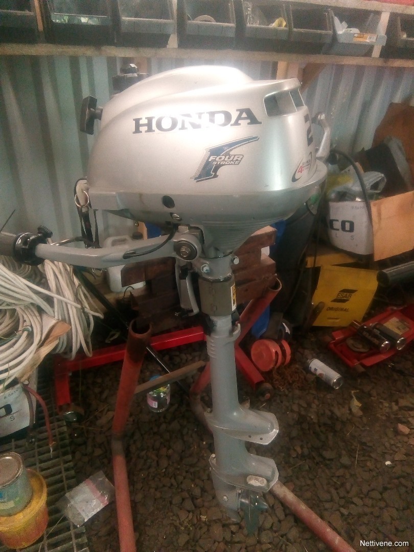 Honda bf2 3