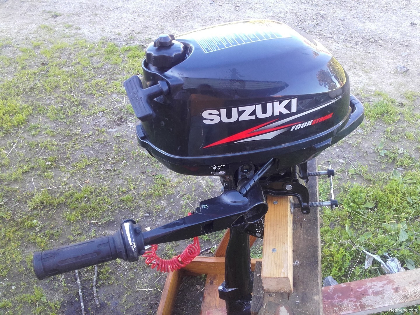 Suzuki df 2 5