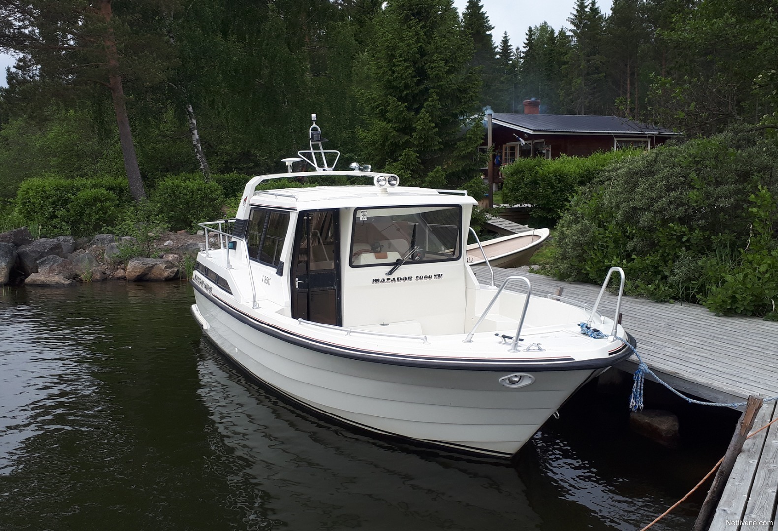 Matador 8000 XR moottorivene 1989 - Mustasaari - Nettivene