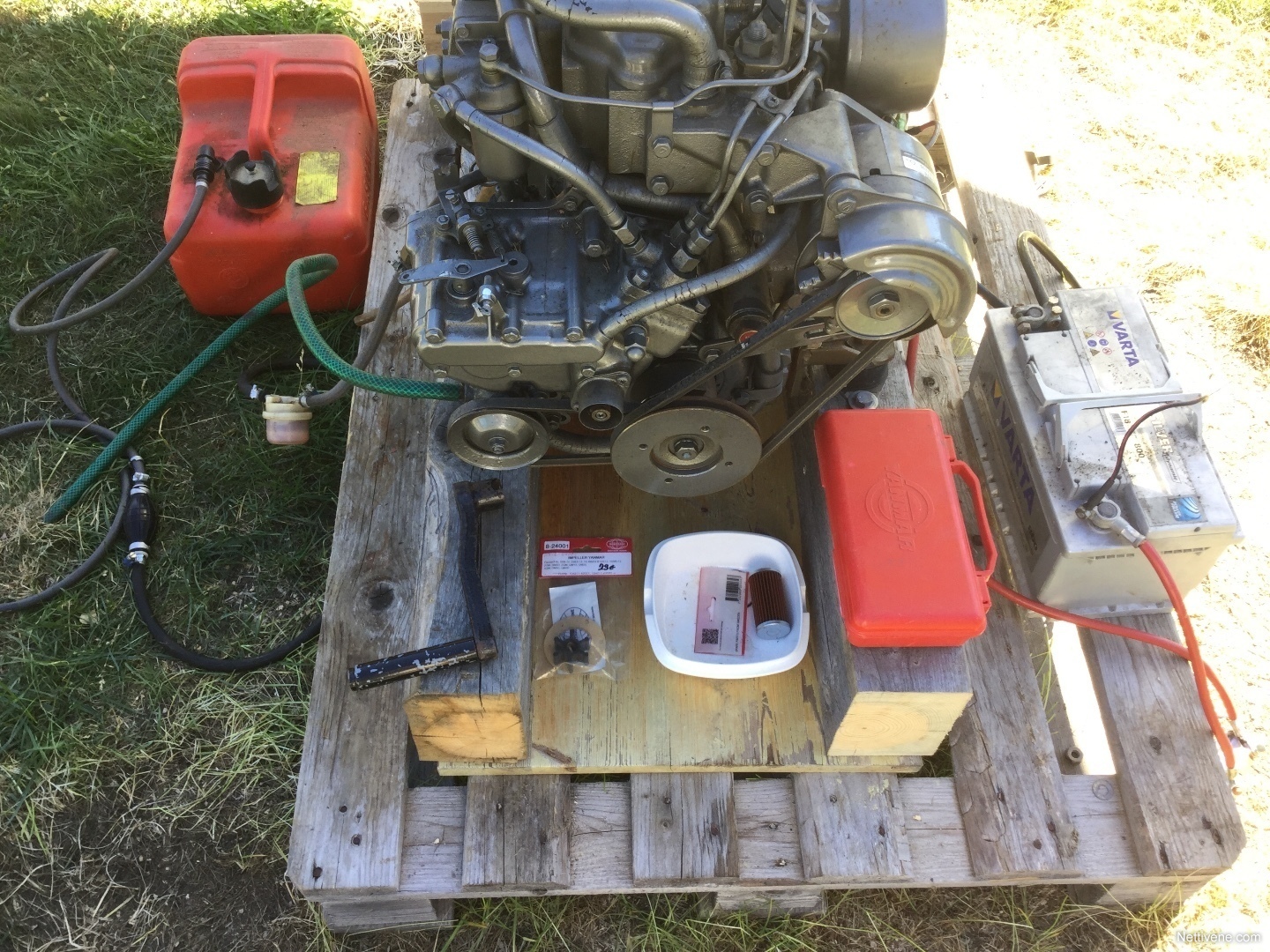 Yanmar 2QM15 moottori Ii Nettivene