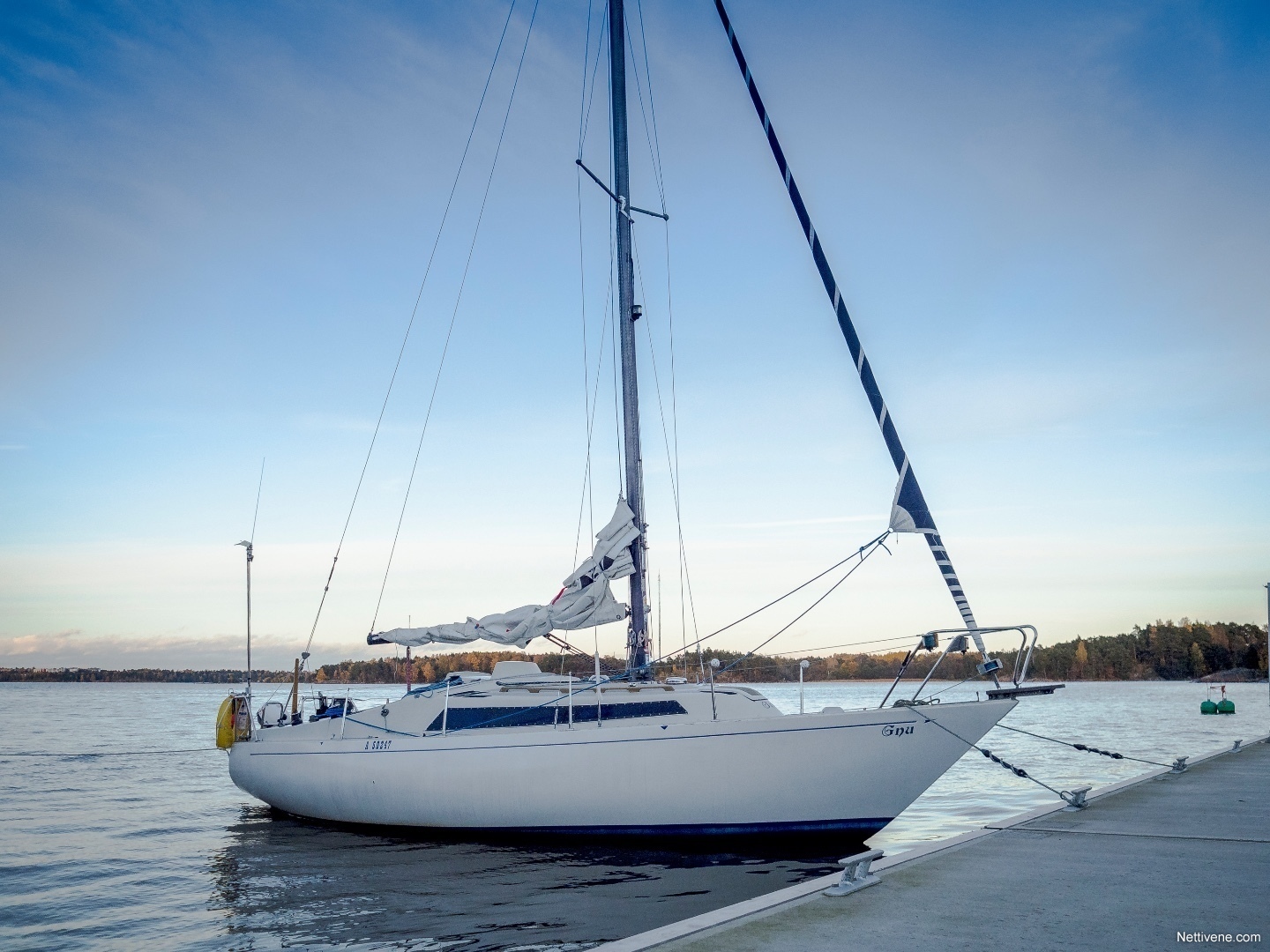 becker 27 sailboat