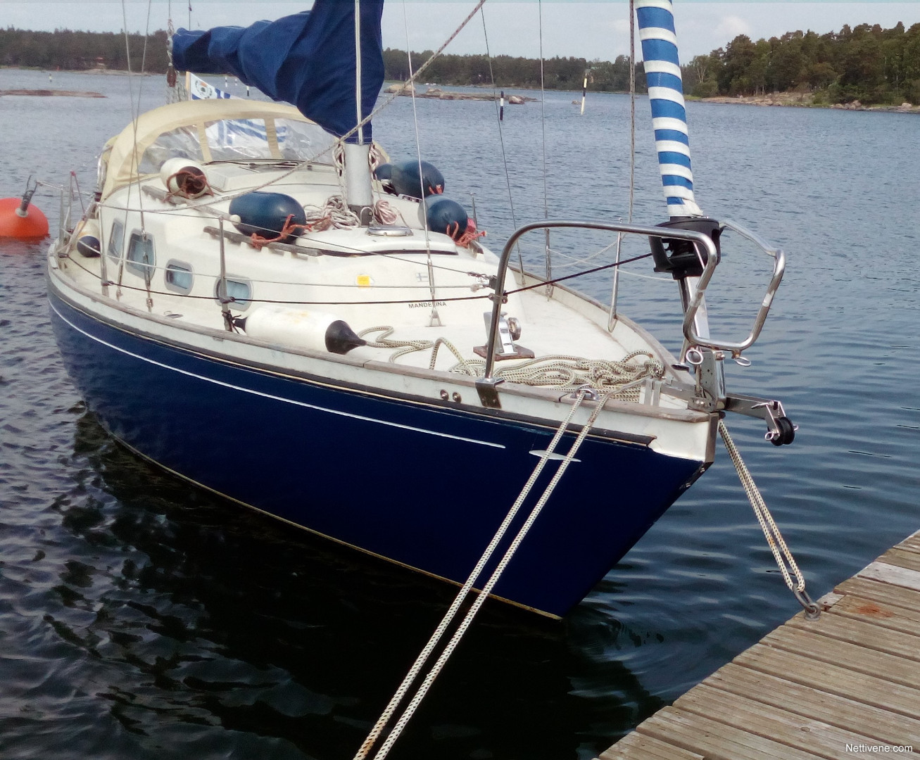 shipman 28 sailboat