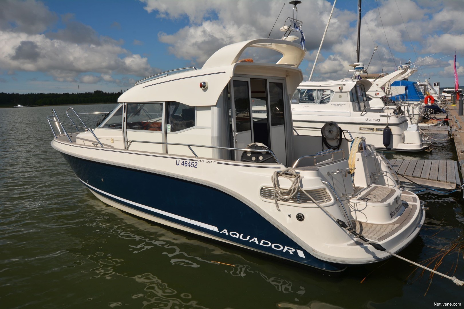 Nyt myynnissä Aquador 28 C motor boat 28 C - Hanko, Uusimaa. 